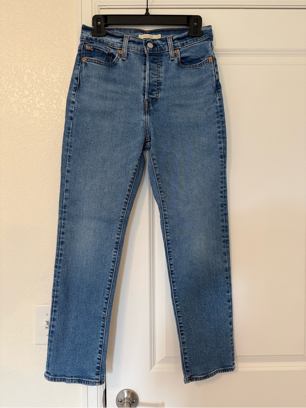 Levi's Light Blue Straight-Leg Women's Jeans